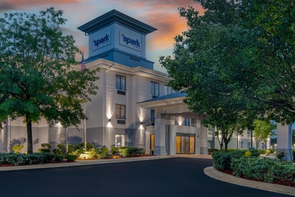 Sleep Inn & Suites East Chase Main image